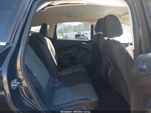 1FMCU0G96GUC80169 Ford ESCAPE SE