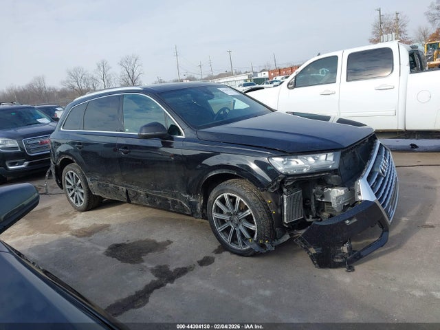 WA1LAAF78HD023044 Audi Q7 3.0t Premium