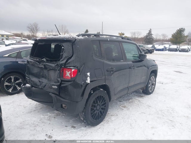 Продажа на аукционе авто 2017 Jeep Renegade Latitude 4x4, vin: ZACCJBBBXHPF57959, номер лота: 44304189