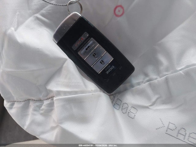 44304191 :رقم المزاد ، JH4KC1F52JC000587 vin ، 2018 Acura Rlx مزاد بيع