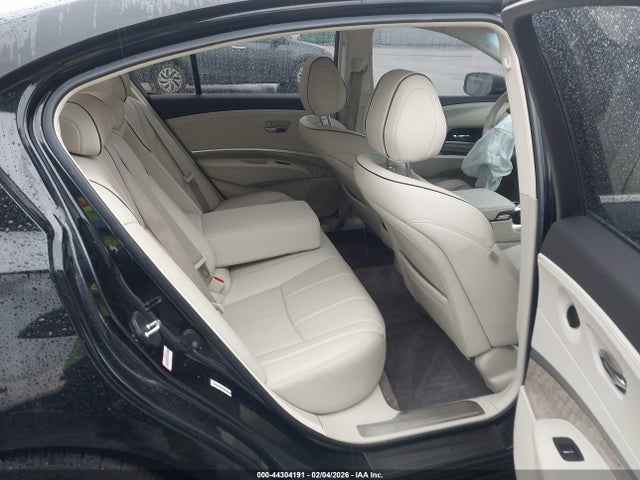 44304191 :رقم المزاد ، JH4KC1F52JC000587 vin ، 2018 Acura Rlx مزاد بيع