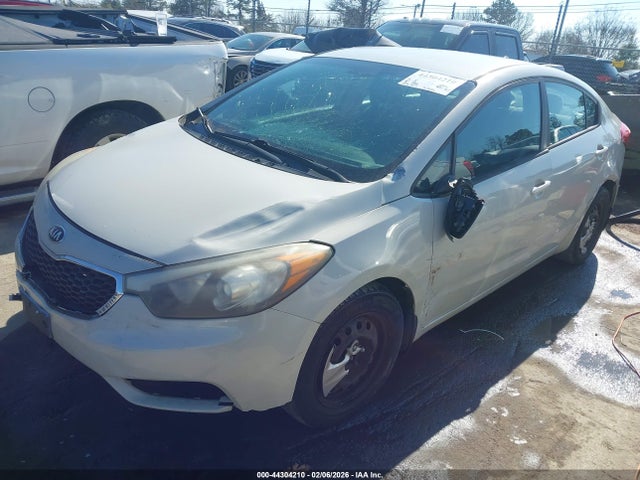 44304210 :رقم المزاد ، KNAFK4A66F5291479 vin ، 2015 Kia Forte Lx مزاد بيع