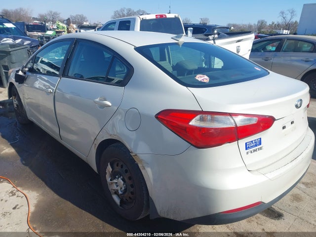 44304210 :رقم المزاد ، KNAFK4A66F5291479 vin ، 2015 Kia Forte Lx مزاد بيع
