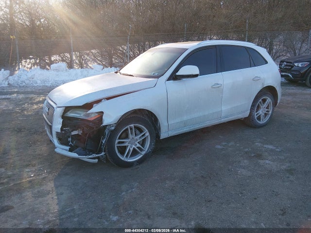 WA1LFAFP9FA145914 Audi Q5 2.0t Premium