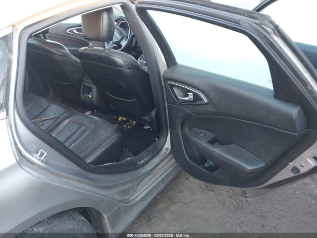 1C3CCCAB7HN505526 Chrysler 200 Limited Platinum