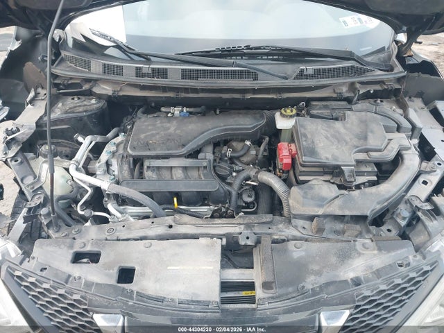 JN1BJ1CR2KW326858 Nissan Rogue Sport S