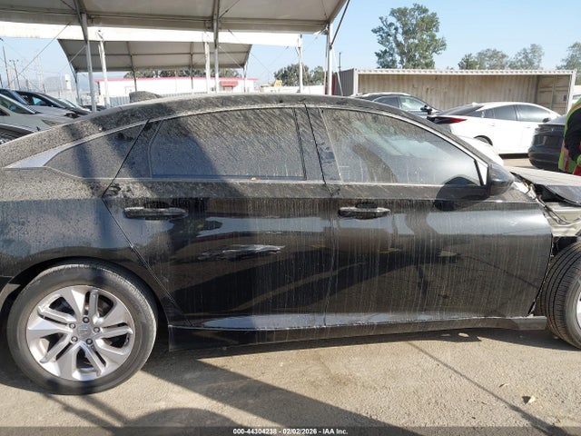 1HGCV1F18KA132491 Honda ACCORD LX