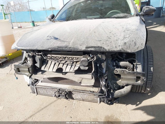 1HGCV1F18KA132491 Honda ACCORD LX