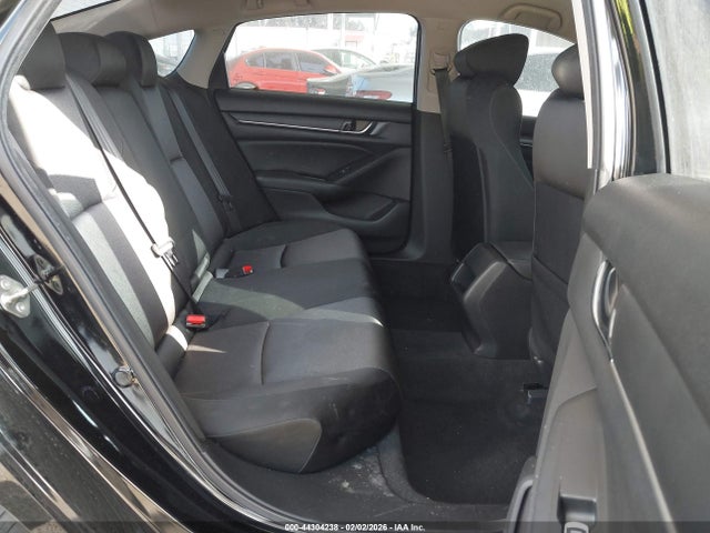 1HGCV1F18KA132491 Honda ACCORD LX