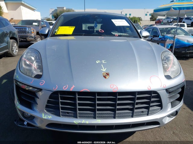 Porsche Macan 2017 WP1AA2A51HLB04223 Image 12