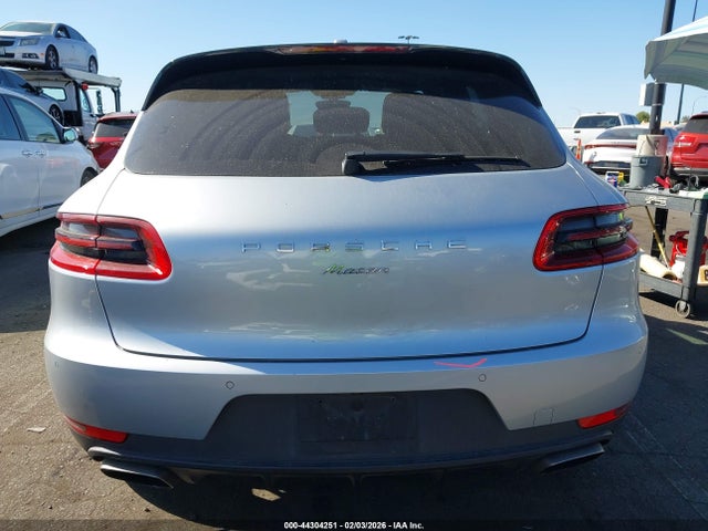 Porsche Macan 2017 WP1AA2A51HLB04223 Image 16