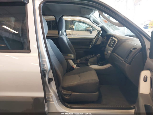 Продаж на аукціоні авто 2006 Mazda Tribute I, vin: 4F2YZ02Z06KM30645, номер лоту: 44304263