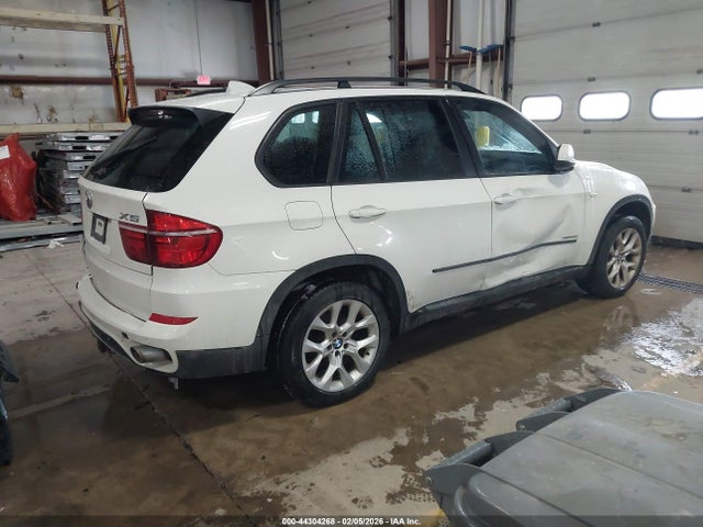 44304268 :رقم المزاد ، 5UXZV4C57CL747345 vin ، 2012 Bmw X5 Xdrive35i/xdrive35i Premium/xdrive35i Sport Activity مزاد بيع