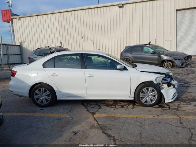 Продаж на аукціоні авто 2017 Volkswagen Jetta 1.4t S, vin: 3VW2B7AJ0HM386492, номер лоту: 44304278