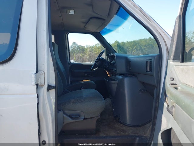 1994 FORD ECONOLINE 1FBHS31H1RHB65755 Photo 4