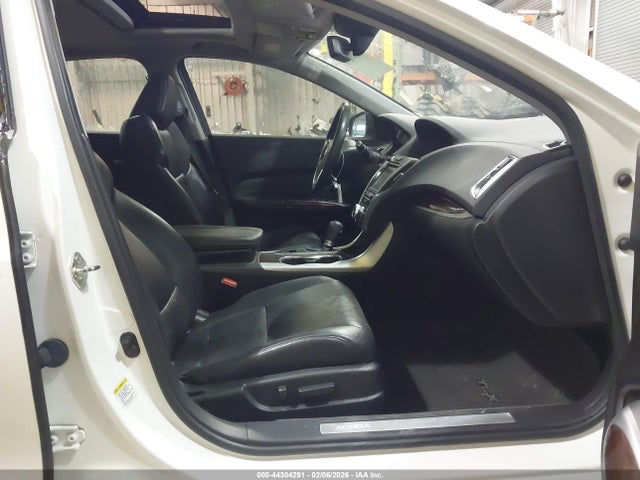 Продажа на аукционе авто 2015 Acura Tlx Tech, vin: 19UUB1F55FA015845, номер лота: 44304291