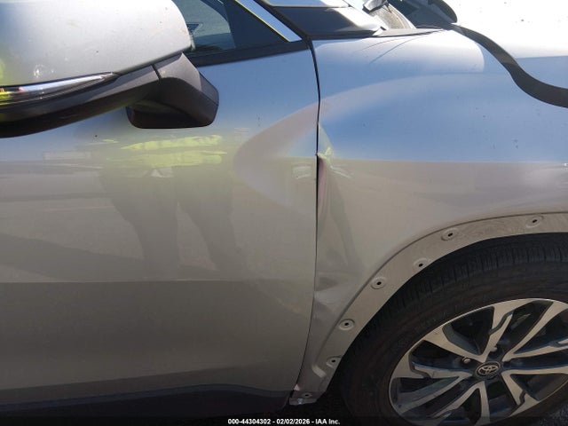 Toyota Corolla Cross Xle 2023 7MUDAAAG6PV067246 Image 19
