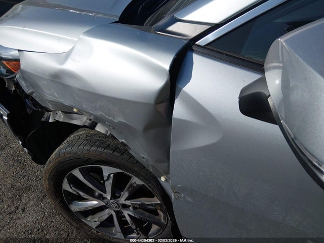 Toyota Corolla Cross Xle 2023 7MUDAAAG6PV067246 Image 20