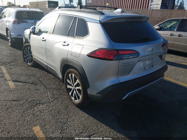 Toyota Corolla Cross Xle 2023 7MUDAAAG6PV067246 Image 3