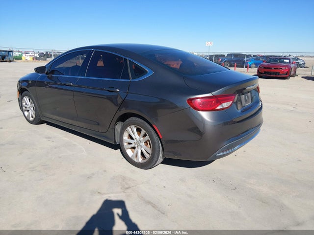 Chrysler 200 Limited 2015 1C3CCCABXFN709248 Image 3