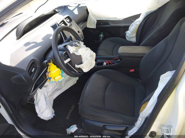 JTDKBRFU6G3011417 Toyota Prius Two