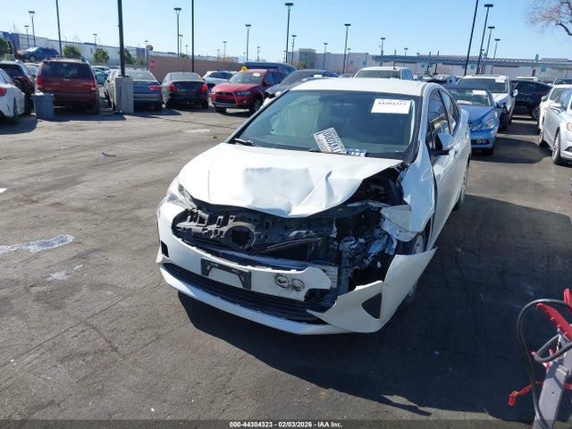 JTDKBRFU6G3011417 Toyota Prius Two