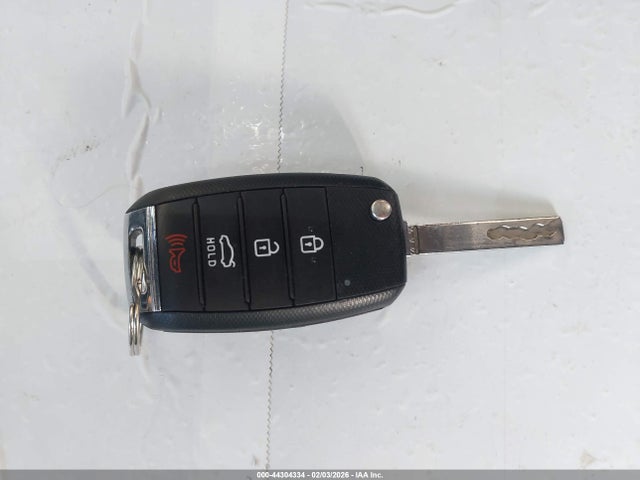 5XXGT4L37JG201493 KIA Optima S