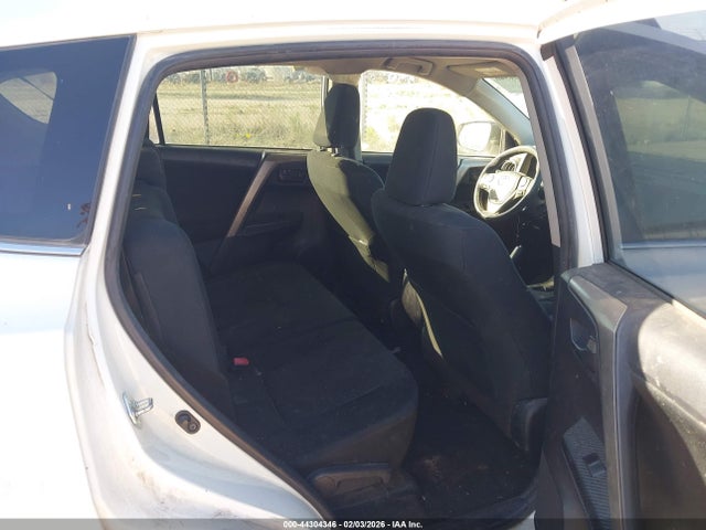 JTMZFREV1EJ010312 Toyota RAV4 LE