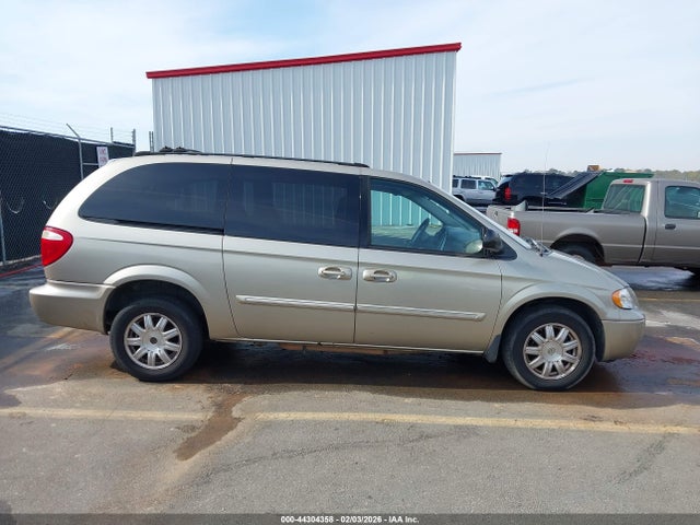 2005 Chrysler Town & Country Touring მანქანა იყიდება აუქციონზე, vin: 2C8GP54L45R468966, აუქციონის ნომერი: 44304358