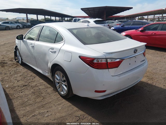 2013 LEXUS ES 300H JTHBW1GG4D2004755 Photo 2