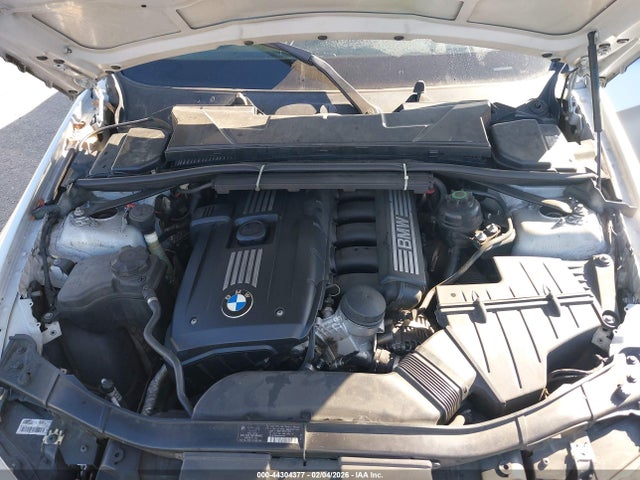44304377 :رقم المزاد ، WBAPH7G58BNN04431 vin ، 2011 Bmw 328i مزاد بيع