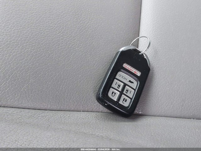 2016 HONDA ODYSSEY 5FNRL5H62GB076495 Photo 10