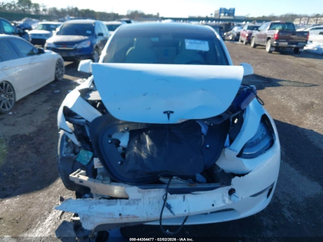 5YJYGDEE5MF118949 Tesla Model Y Long Range Dual Motor All-wheel Drive