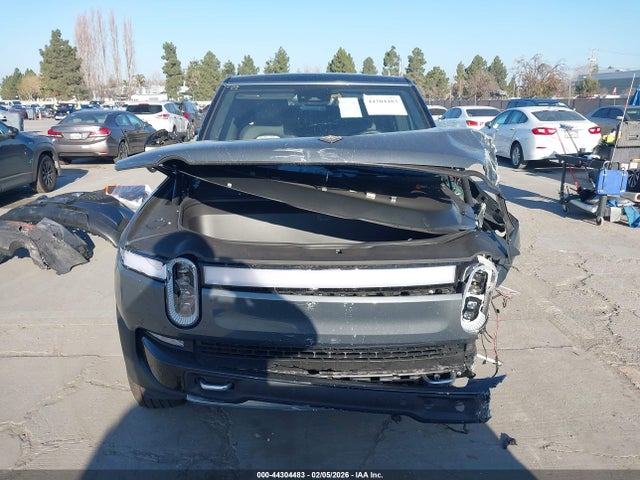 Продажа на аукционе авто 2024 Rivian R1s Adventure Quad Motor Large Pack, vin: 7PDSGABA1RN039642, номер лота: 44304483