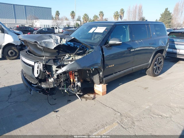 Продажа на аукционе авто 2024 Rivian R1s Adventure Quad Motor Large Pack, vin: 7PDSGABA1RN039642, номер лота: 44304483