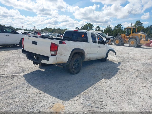 3TYRZ5CN2MT003927 Toyota Tacoma Sr V6