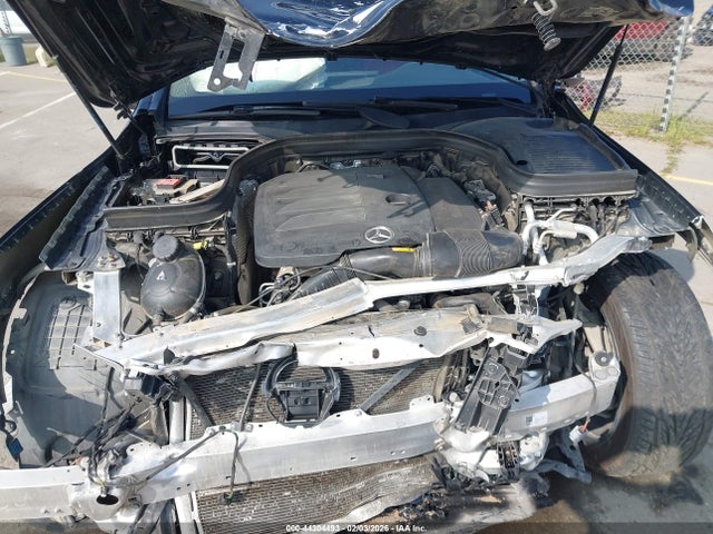 44304493 :رقم المزاد ، W1N0G8DB1NG101545 vin ، 2022 Mercedes-benz Glc 300 Suv مزاد بيع