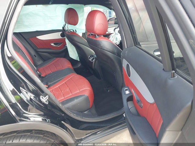 44304493 :رقم المزاد ، W1N0G8DB1NG101545 vin ، 2022 Mercedes-benz Glc 300 Suv مزاد بيع
