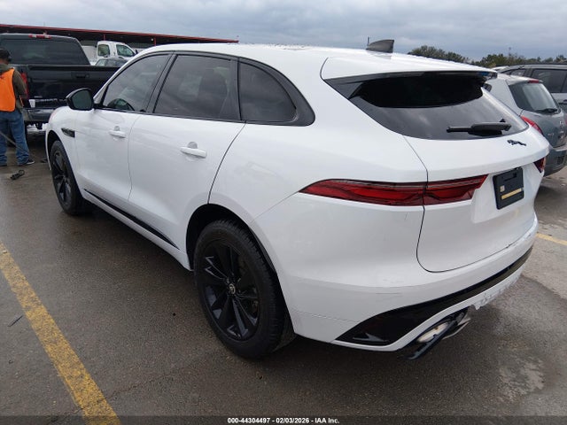 2024 JAGUAR F-PACE SADCT2FU2RA737688 Photo 2