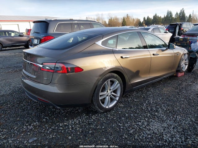 Продажа на аукционе авто 2015 Tesla Model S 70d/85d/p85d, vin: 5YJSA1E25FF101793, номер лота: 44304509