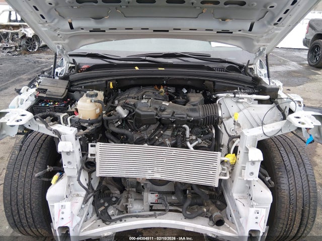 44304511 :رقم المزاد ، 1C4RJKBG1M8118950 vin ، 2021 Jeep Grand Cherokee L Limited 4x4 مزاد بيع