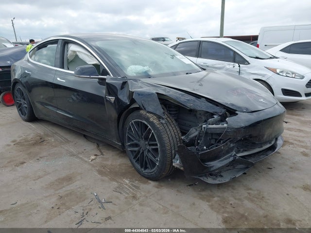 2018 TESLA MODEL 3 5YJ3E1EB0JF170019