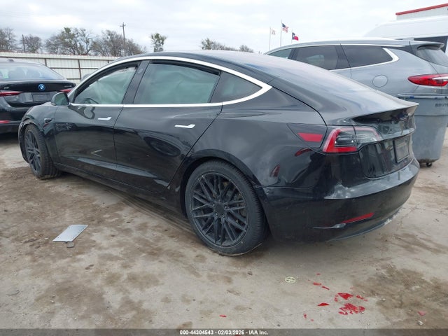 2018 TESLA MODEL 3 5YJ3E1EB0JF170019 Photo 2