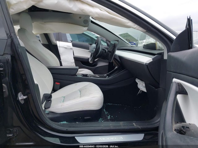 2018 TESLA MODEL 3 5YJ3E1EB0JF170019 Photo 4