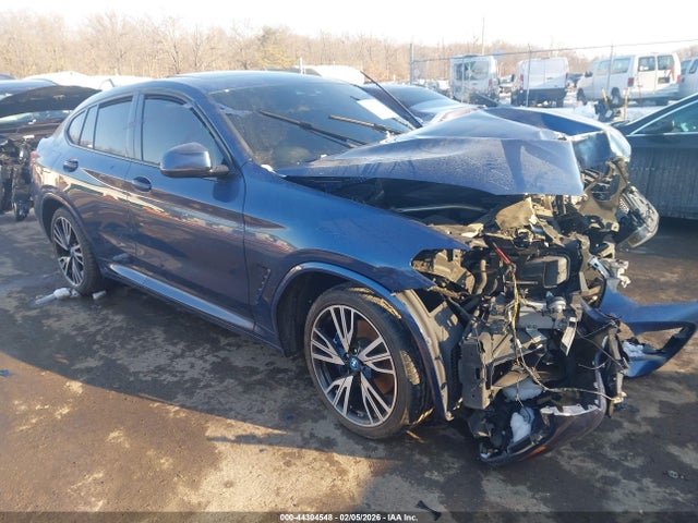 2021 BMW X4 5UX2V5C04M9E77729