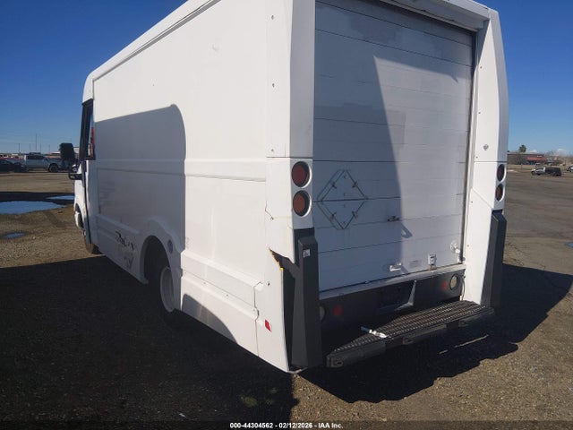 JALB4T179E7W00295 Isuzu Commercial Van