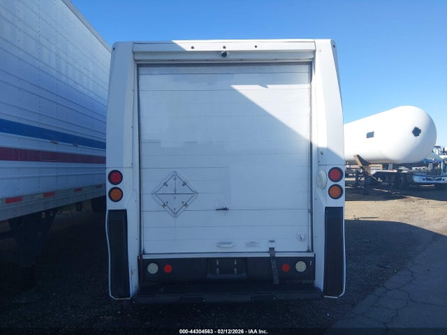 JALB4T176H7W00470 Isuzu Reach