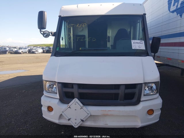 JALB4T176H7W00470 Isuzu Reach