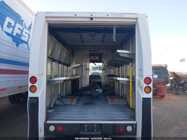 JALB4T176H7W00470 Isuzu Reach