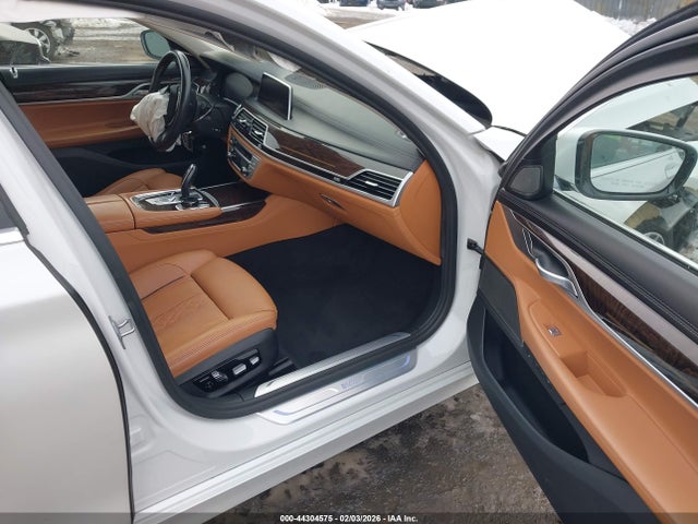 2021 BMW 750I WBA7U2C08MCF73551 Photo 4